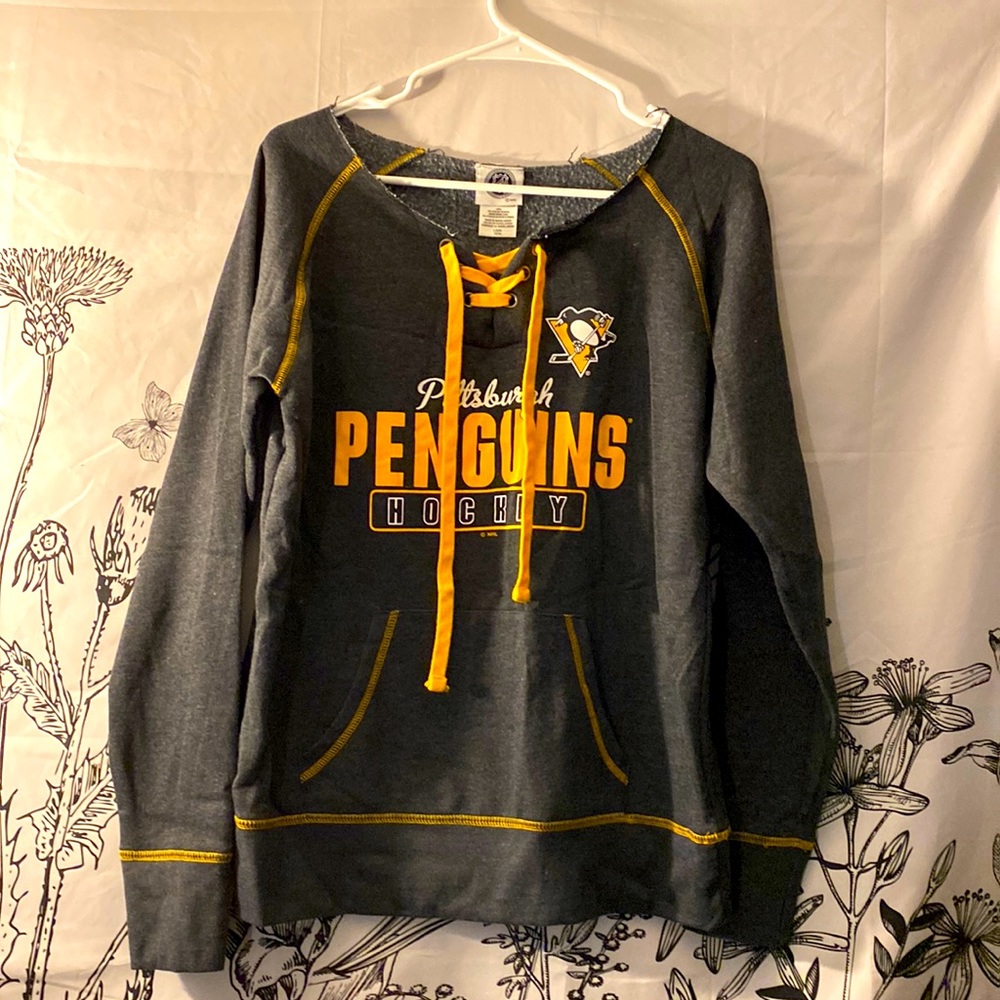 NHL Penguins hockey sweatshirt size large youth